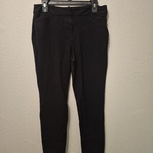 Liz Claiborne Black Ankle Pants